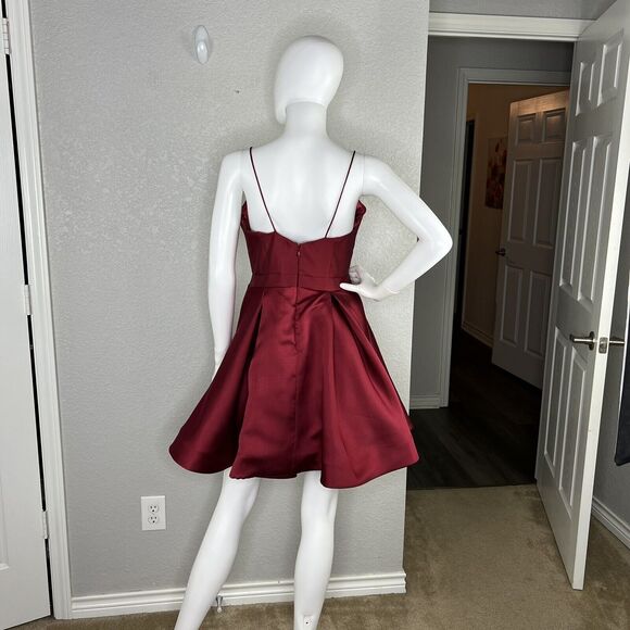 Jovani Size 10 Sleeveless Pleated Fit and Flare Mini Dress Maroon Dark Red - Picture 4 of 6